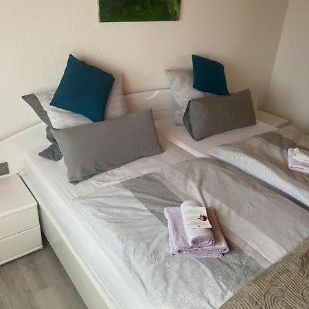 3 Freiendiez *